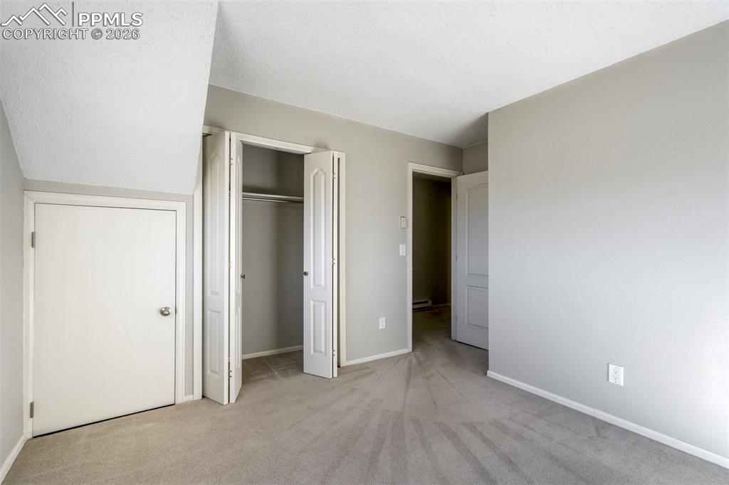 326 Mount View Lane Colorado Springs CO 80907