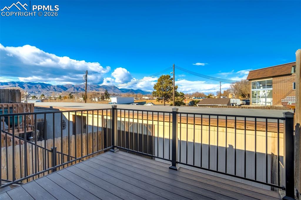 326 Mount View Lane Colorado Springs CO 80907