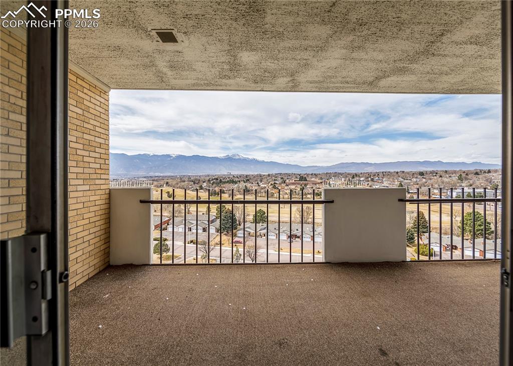411 Lakewood Circle Colorado Springs CO 80910