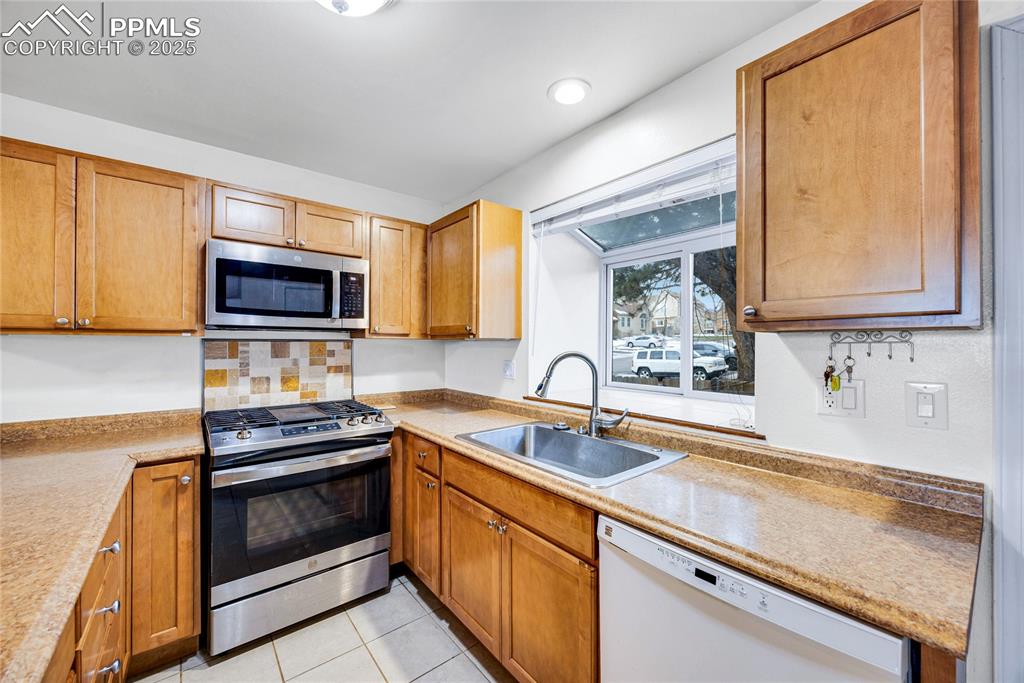 6622 Overland Drive Colorado Springs CO 80919