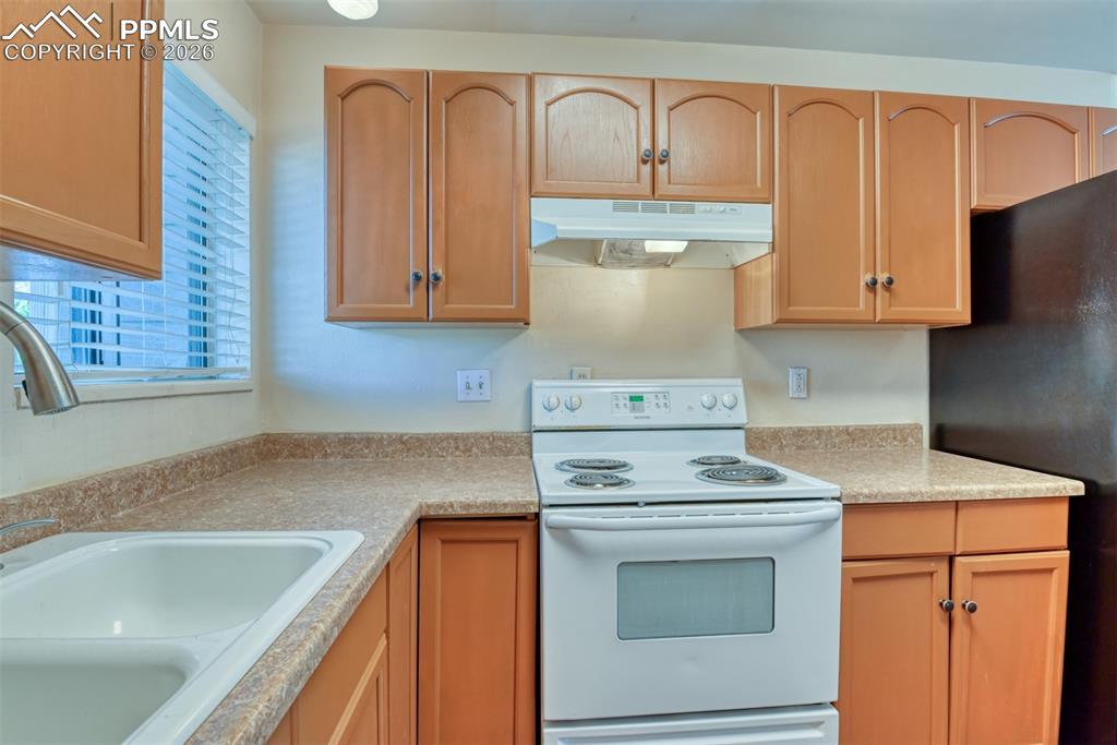864 London Green Way Colorado Springs CO 80906