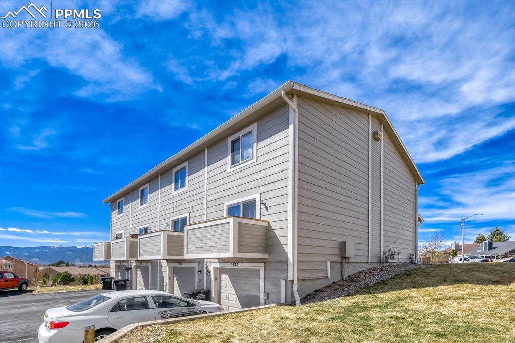 5315 Solar Ridge Drive Colorado Springs CO 80917