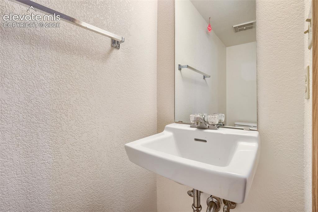 4325 Hunting Meadows Circle Colorado Springs CO 80916