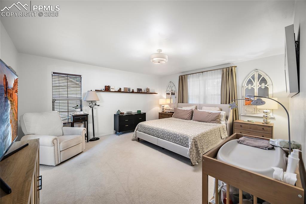 2060 Glenhill Road Colorado Springs CO 80906