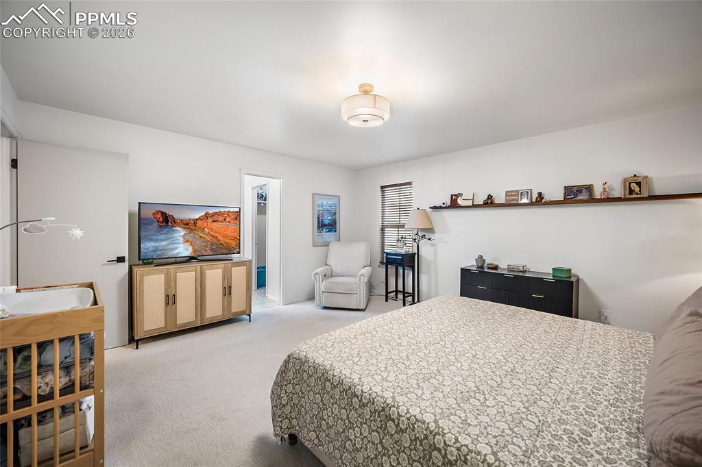 2060 Glenhill Road Colorado Springs CO 80906