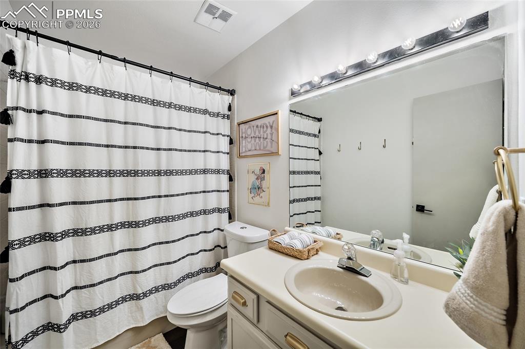 2060 Glenhill Road Colorado Springs CO 80906