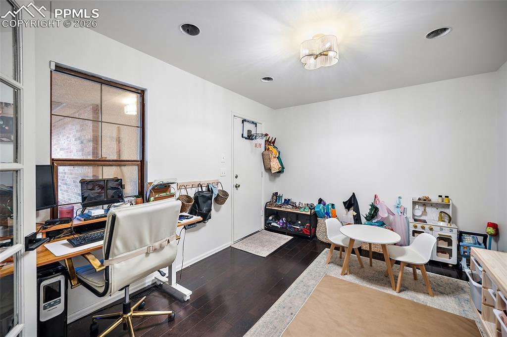 2060 Glenhill Road Colorado Springs CO 80906