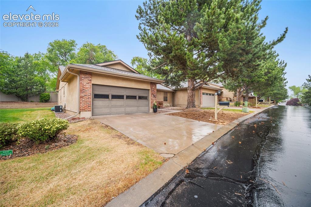 2060 Glenhill Road Colorado Springs CO 80906