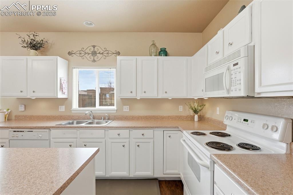 4895 Kerry Lynn View Colorado Springs CO 80922
