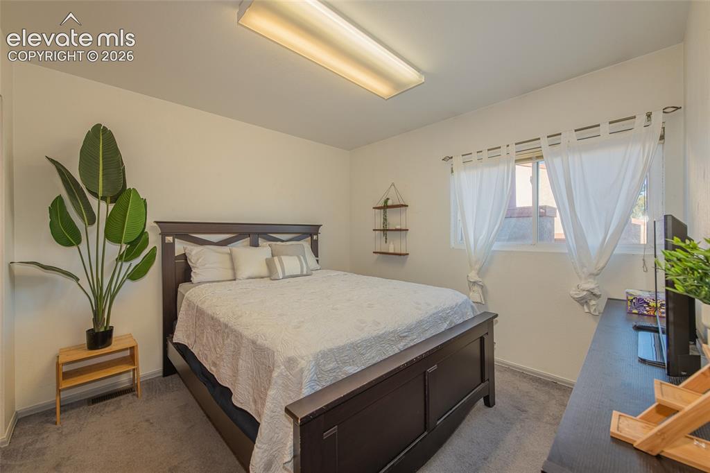 1243 Holland Park Boulevard Colorado Springs CO 80907
