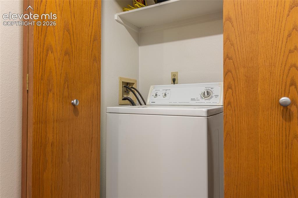 1243 Holland Park Boulevard Colorado Springs CO 80907