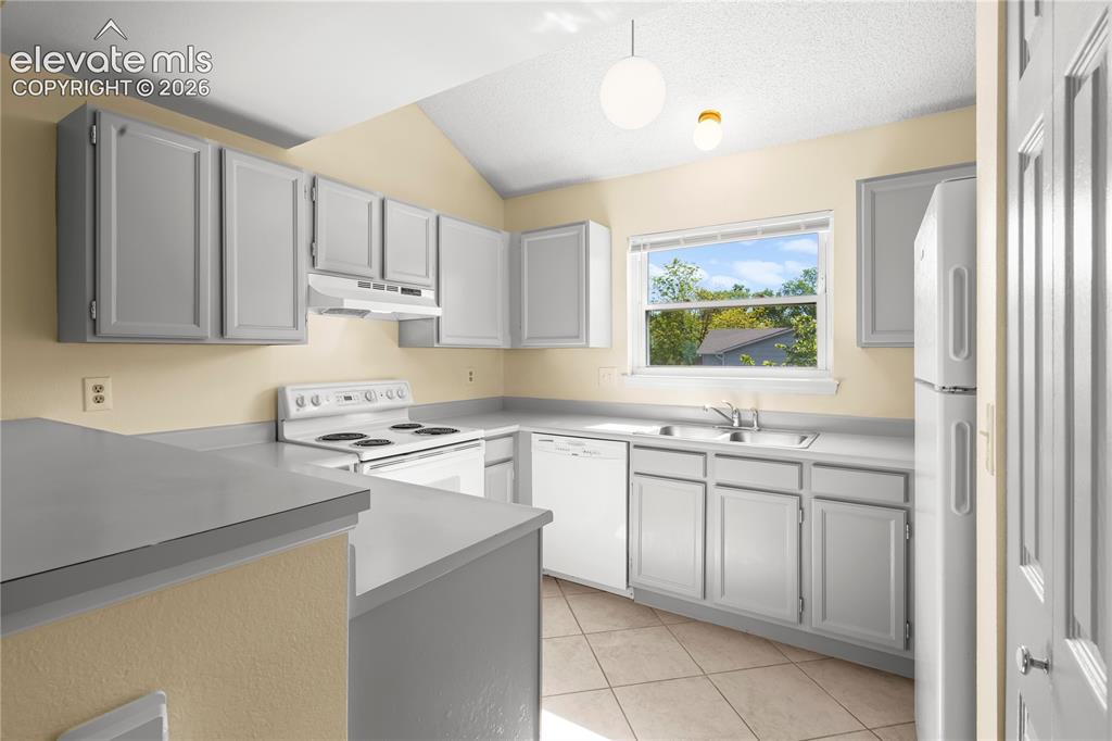 2255 Del Mar Drive Colorado Springs CO 80910
