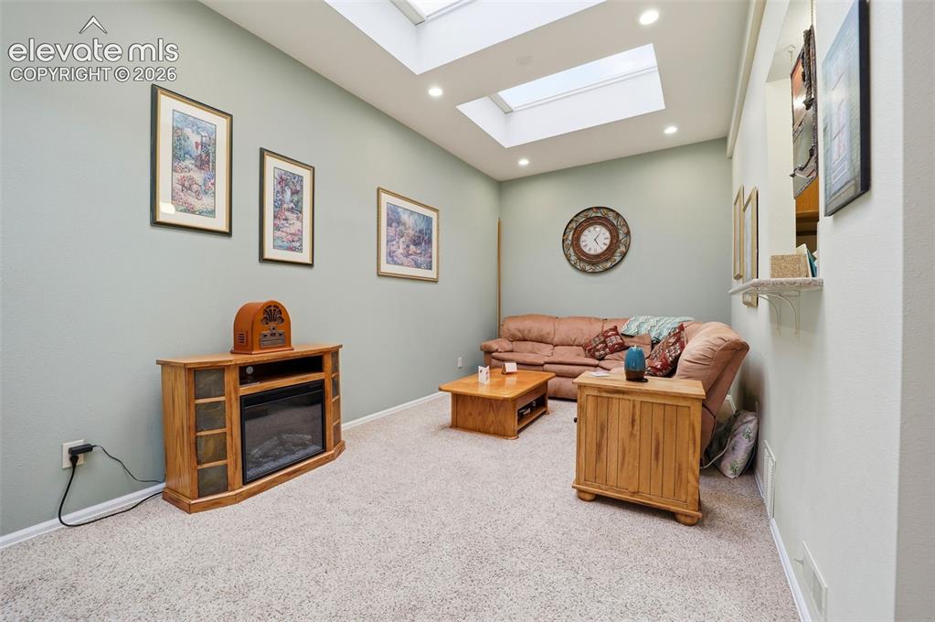 2087 Sussex Lane Colorado Springs CO 80909