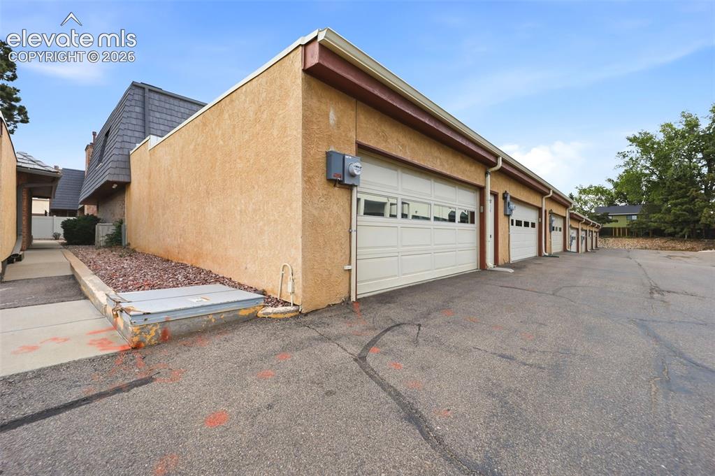 2087 Sussex Lane Colorado Springs CO 80909