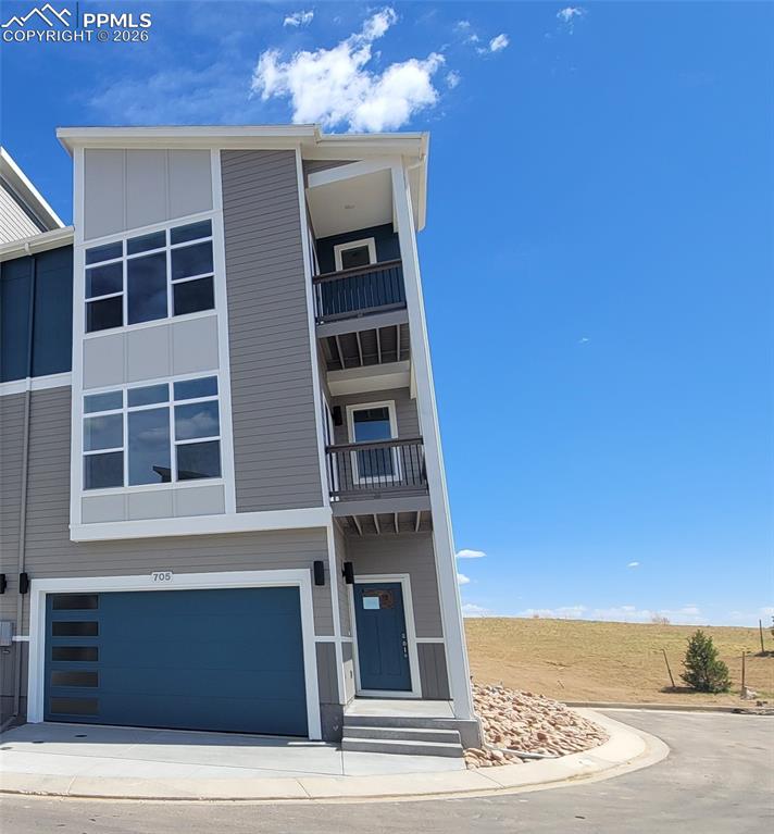 705 Belleza View Colorado Springs CO 80907