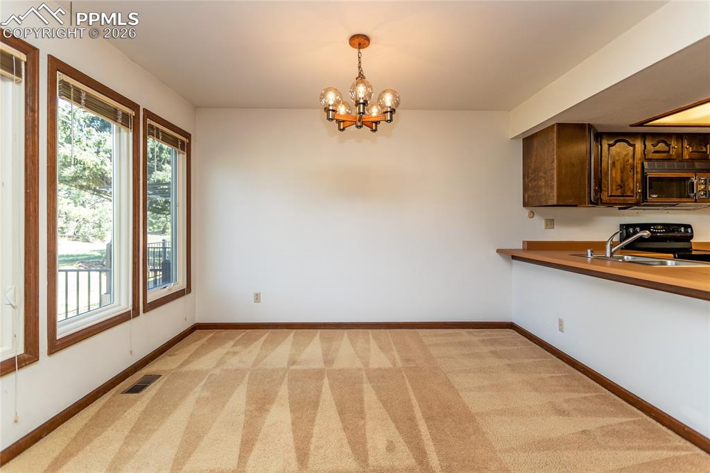 24 Woodbridge Drive Colorado Springs CO 80906