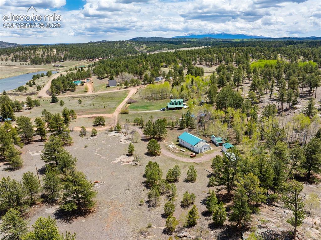 121 Bridle Lane Florissant CO 80816