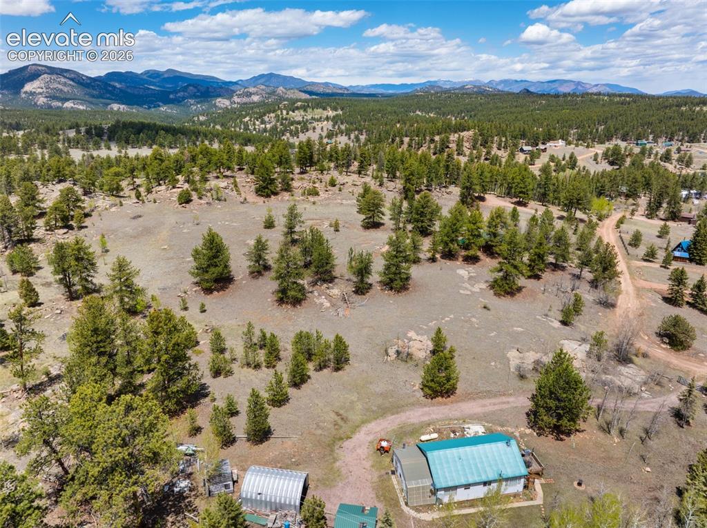 121 Bridle Lane Florissant CO 80816