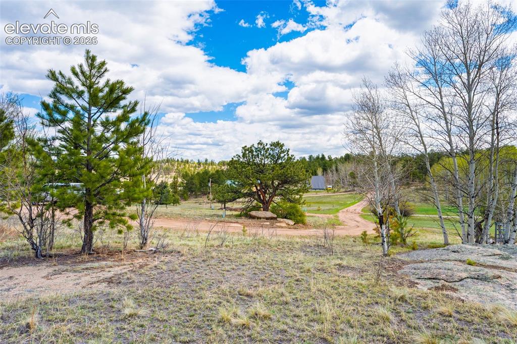 121 Bridle Lane Florissant CO 80816