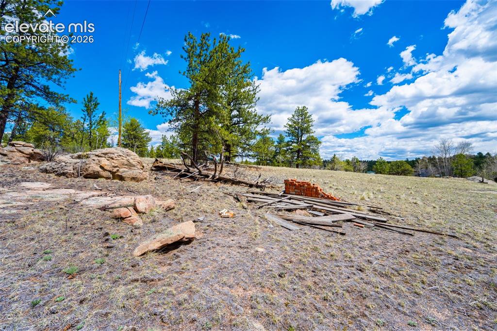 121 Bridle Lane Florissant CO 80816