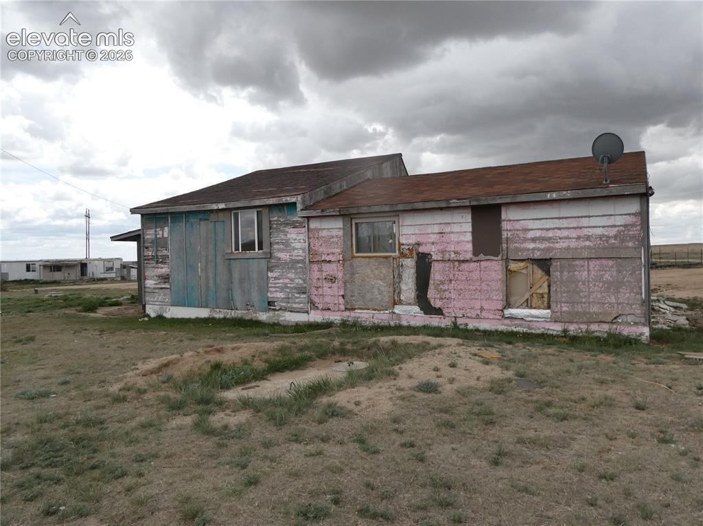 33675 Big Springs Road Yoder CO 80864