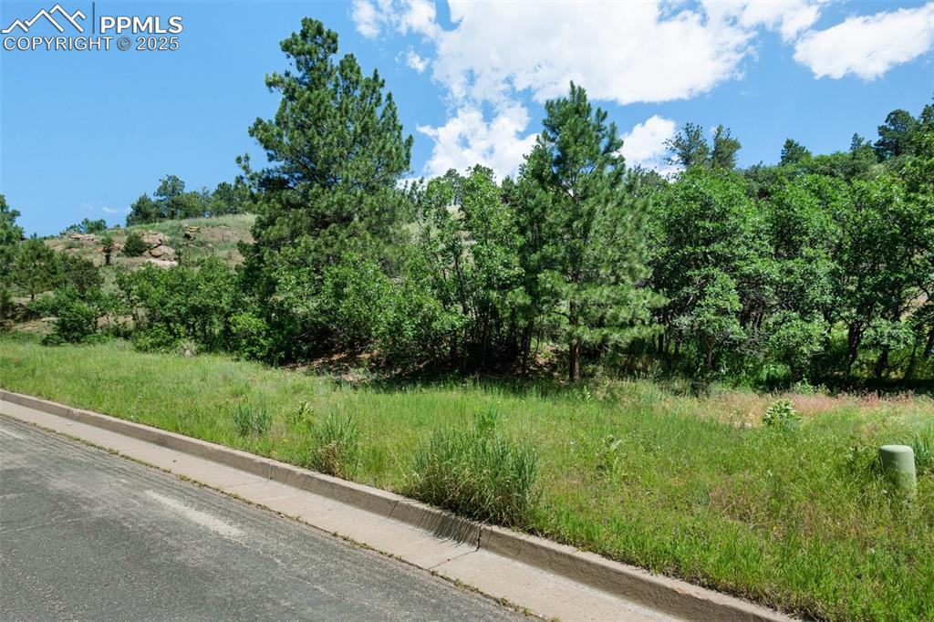 7137 Oak Valley Drive Colorado Springs CO 80919
