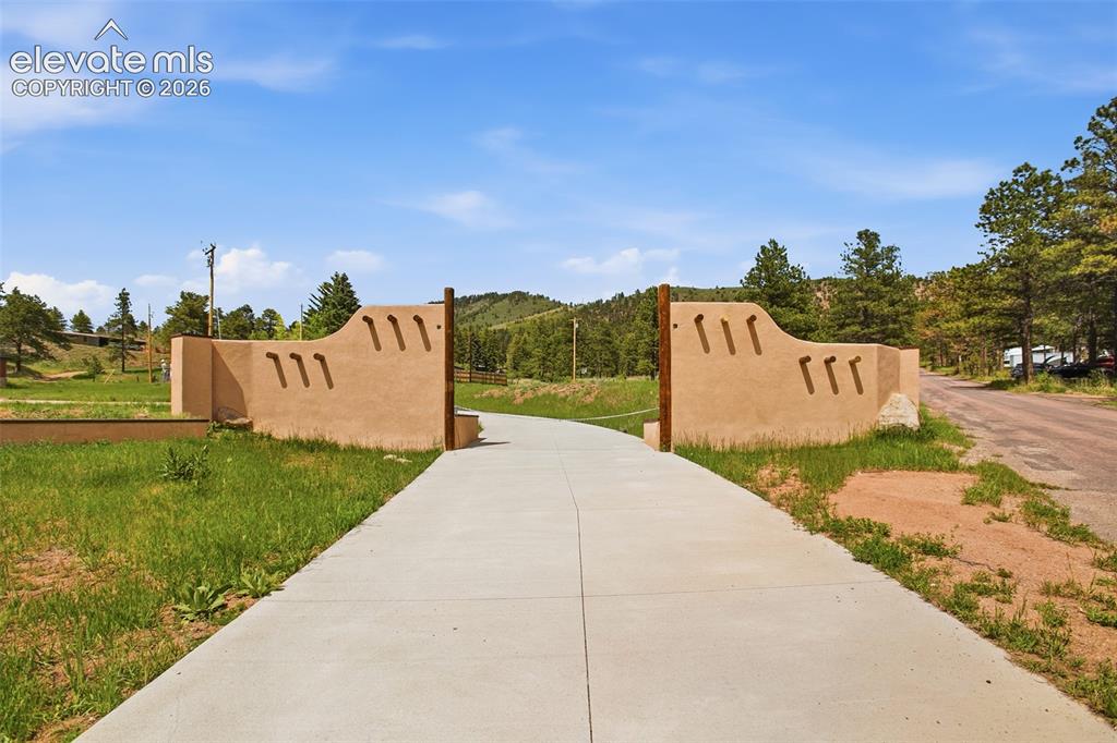11155 3rd Avenue Woodland Park CO 80863