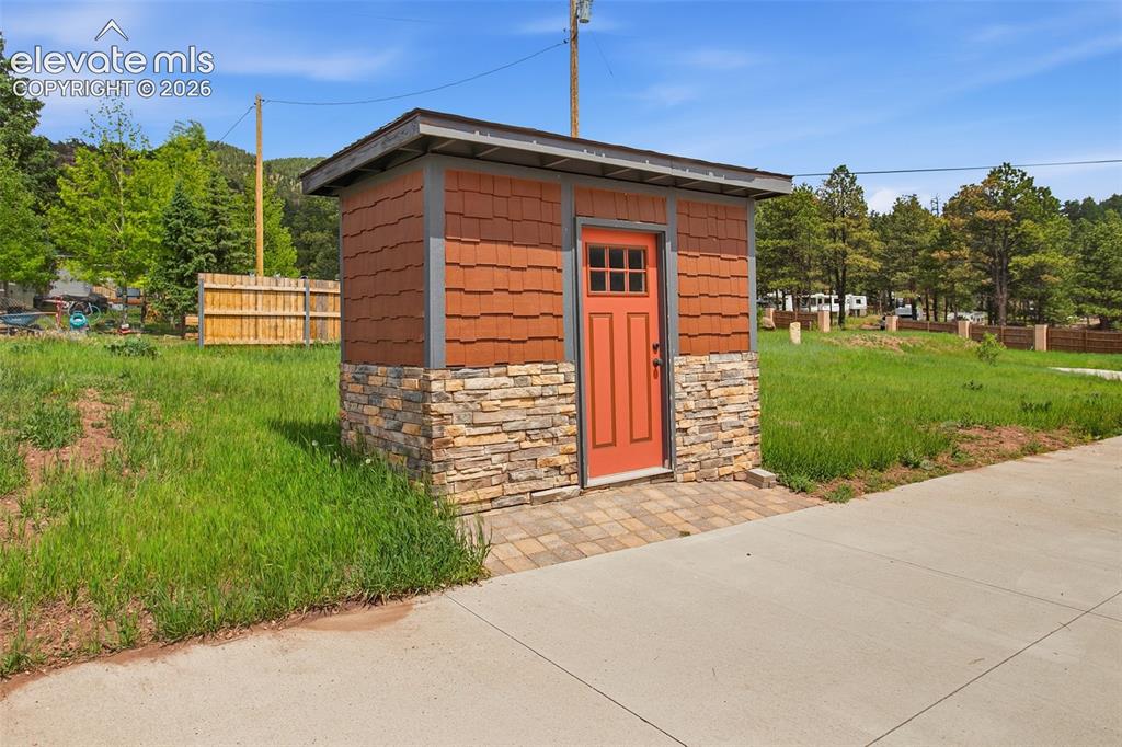 11155 3rd Avenue Woodland Park CO 80863