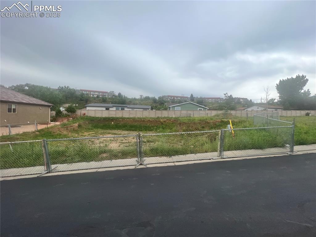 1971 Lone Willow View Colorado Springs CO 80904