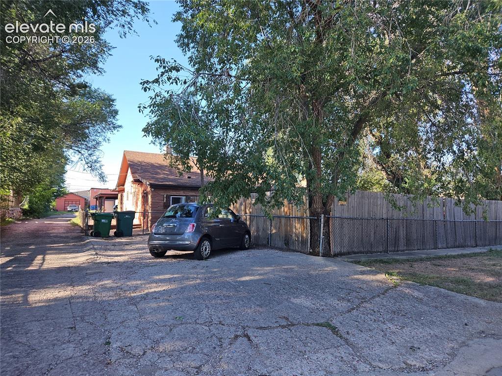 2423 E St Vrain Street Colorado Springs CO 80909