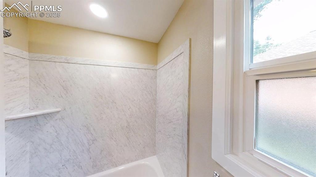 2413 E St Vrain Street Colorado Springs CO 80909