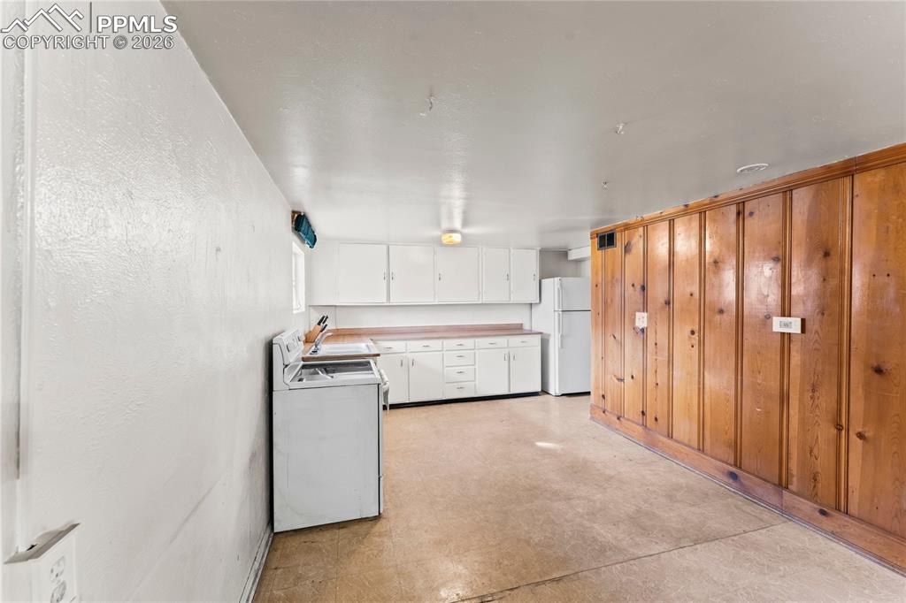 628 Bonfoy Avenue Colorado Springs CO 80909