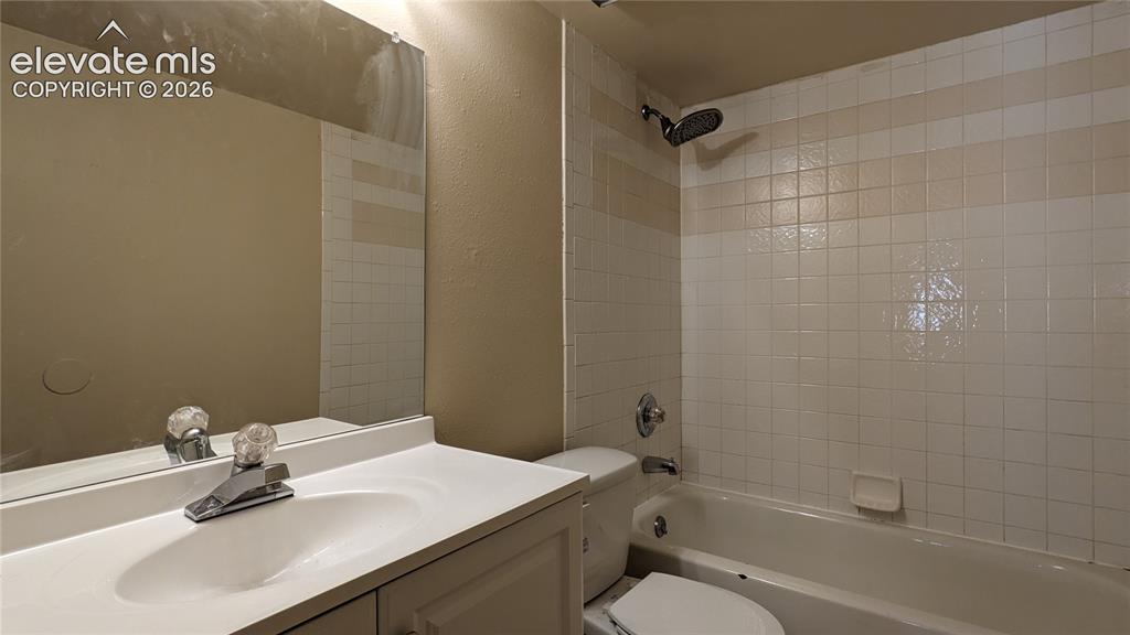 6660 W Dublin Loop Colorado Springs CO 80918