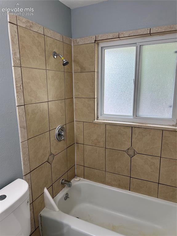 318 Bonnie Court Colorado Springs CO 80916