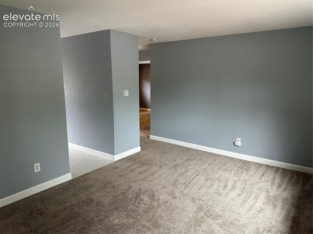 318 Bonnie Court Colorado Springs CO 80916