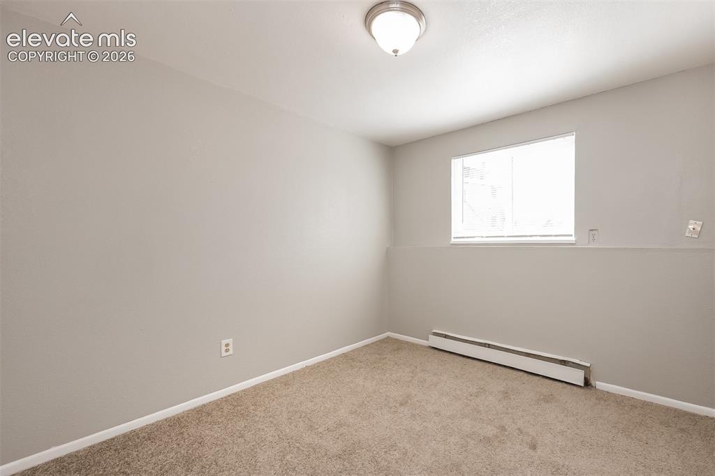 318 Bonnie Court Colorado Springs CO 80916