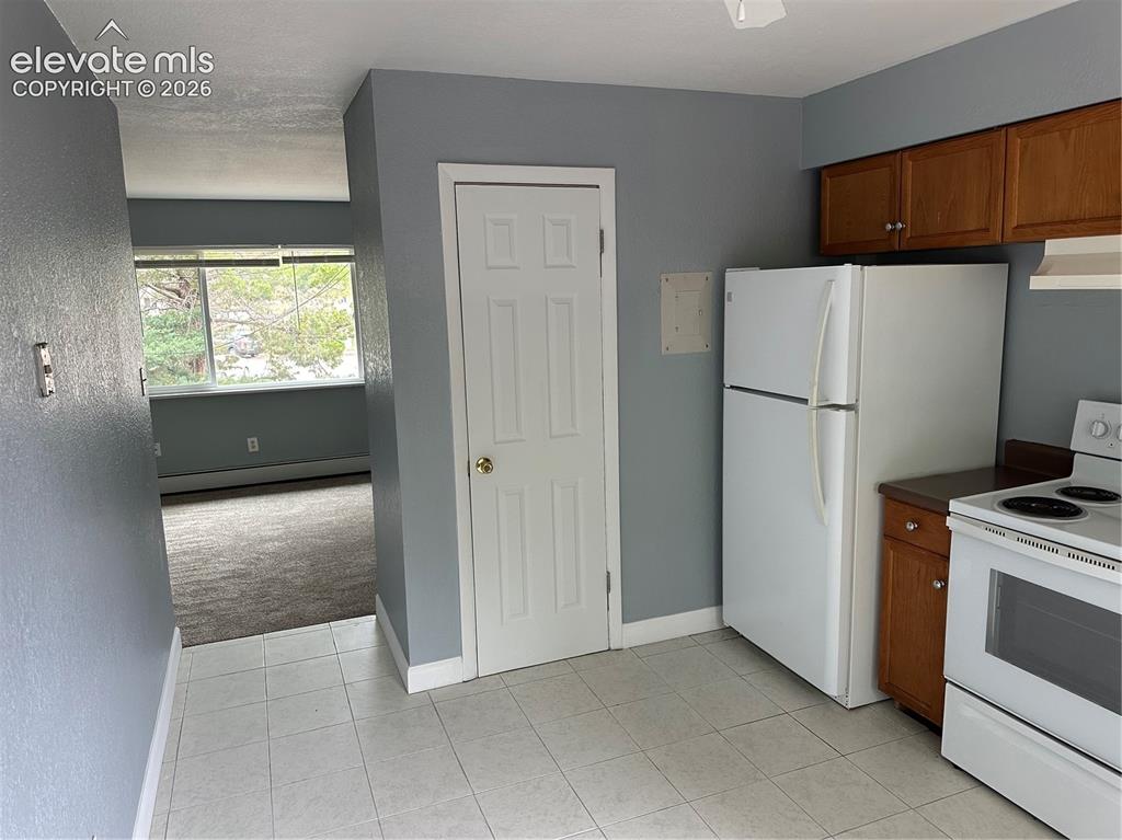 318 Bonnie Court Colorado Springs CO 80916
