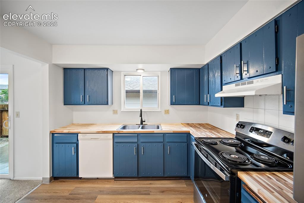 6735 Hampton Drive Colorado Springs CO 80918