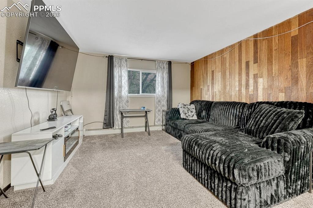 345 Gahart Drive Colorado Springs CO 80916