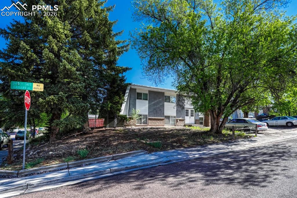 345 Gahart Drive Colorado Springs CO 80916