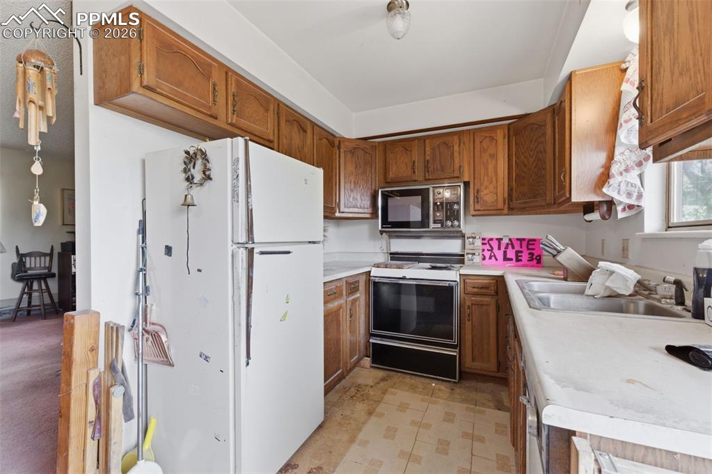 1921 E Dale Street Colorado Springs CO 80909