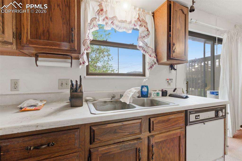 1921 E Dale Street Colorado Springs CO 80909