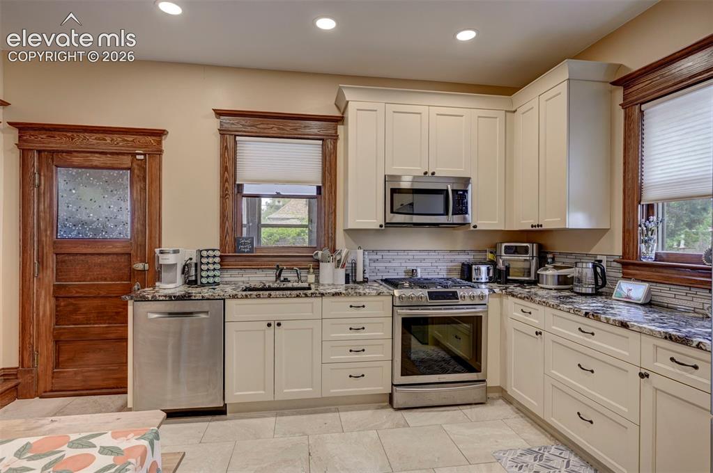 1003 E Boulder Street Colorado Springs CO 80903