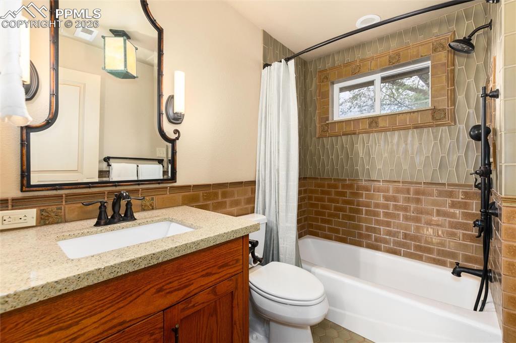 12 N 17th Street Colorado Springs CO 80904