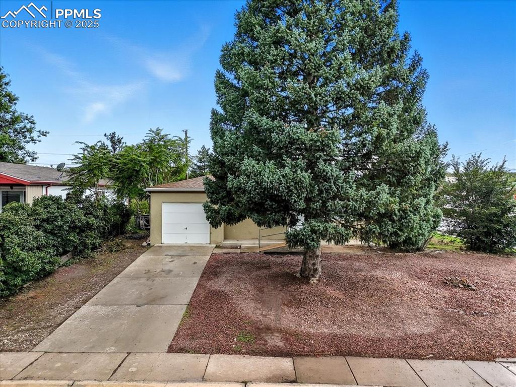 834 Tia Juana Street Colorado Springs CO 80909