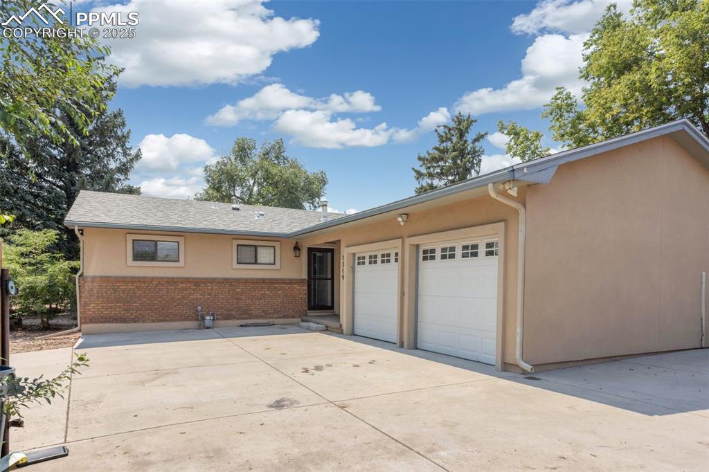1319 Acacia Drive Colorado Springs CO 80907