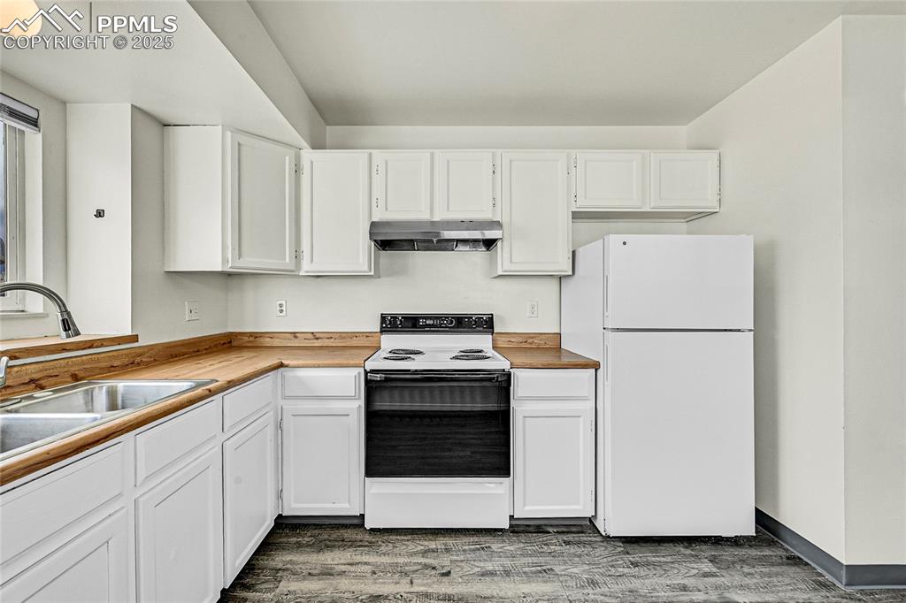 1051 Mazatlan Circle Colorado Springs CO 80910