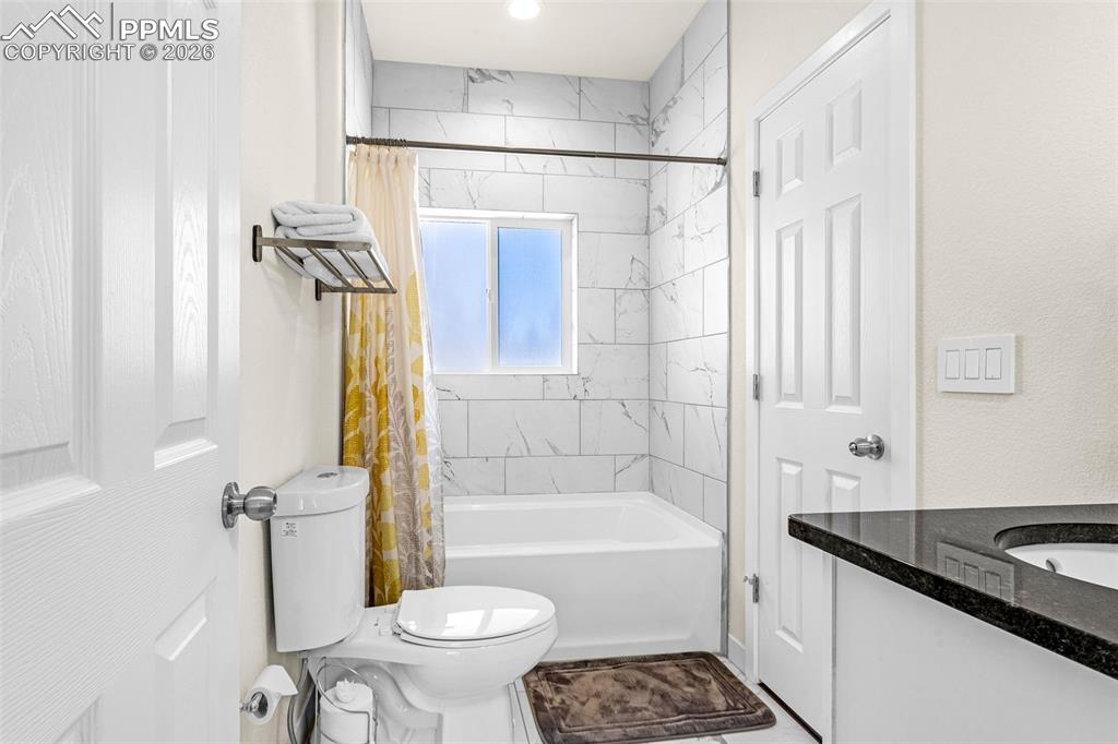 560 E Grace Avenue Woodland Park CO 80863