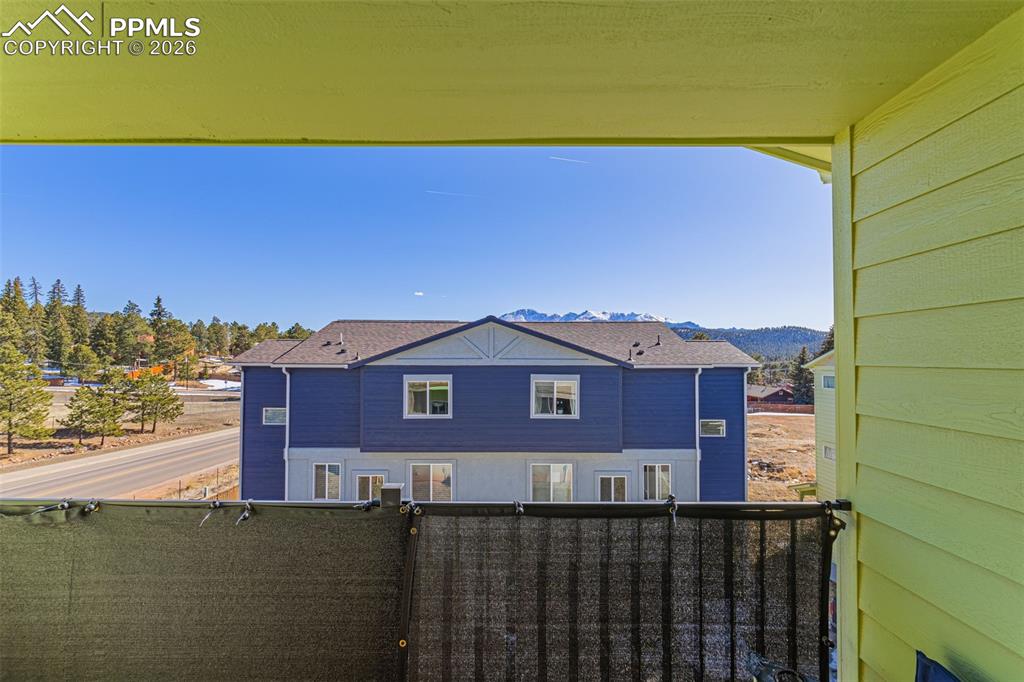 560 E Grace Avenue Woodland Park CO 80863