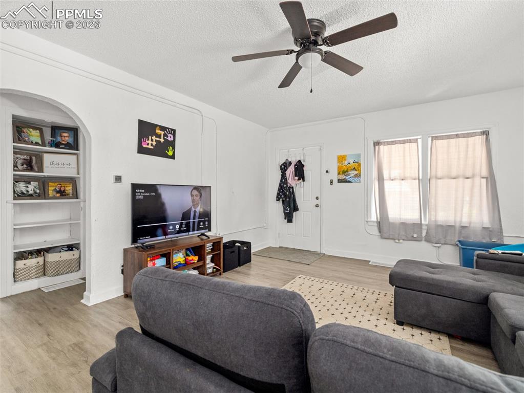 1109 E 8th Street Pueblo CO 81001
